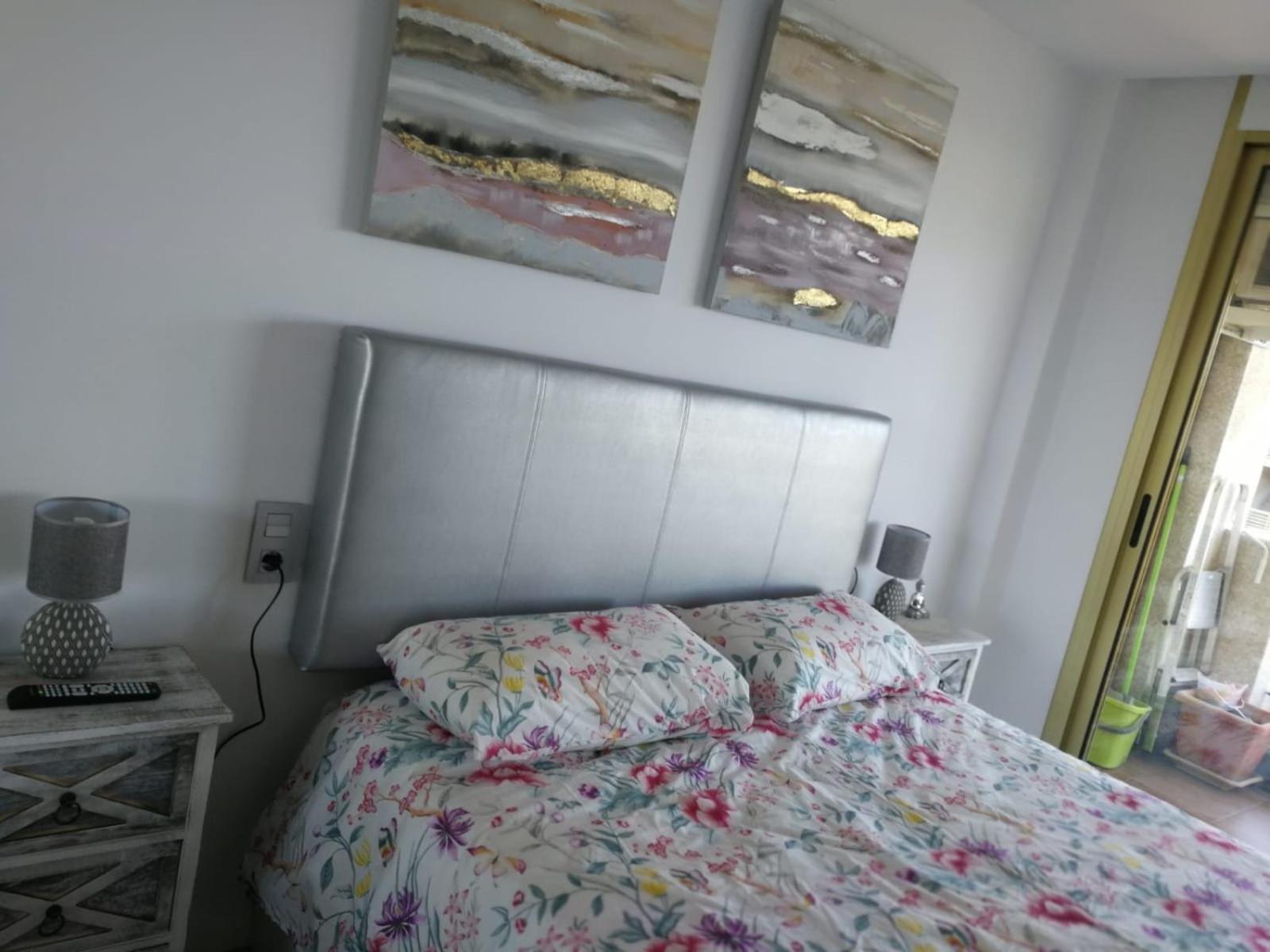 La Moderna Apartament Салоу Экстерьер фото